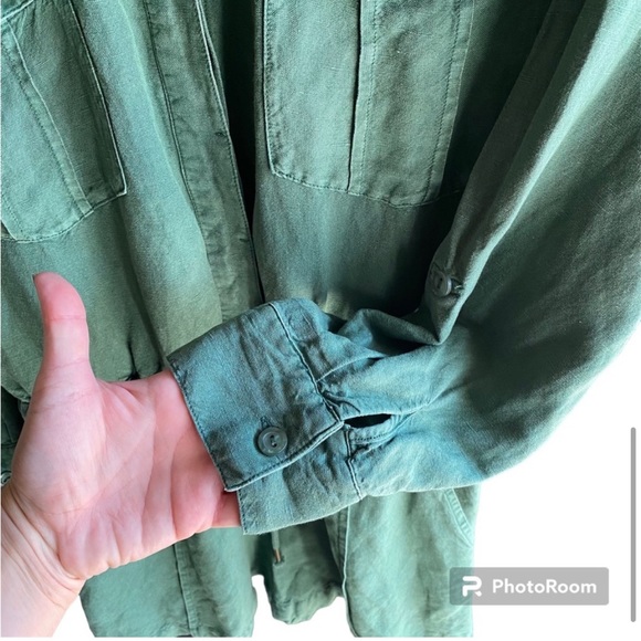 NWOT Young Fabulous & Broke YFB Lakeside Cargo Shorts Utility Romper Size small - Picture 8 of 15